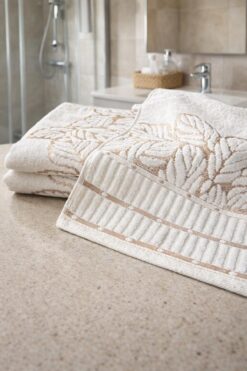 S&R 3 Adet Çeyizlik El-Yüz Havlusu Jakarlı Kadife Yaprak Desen