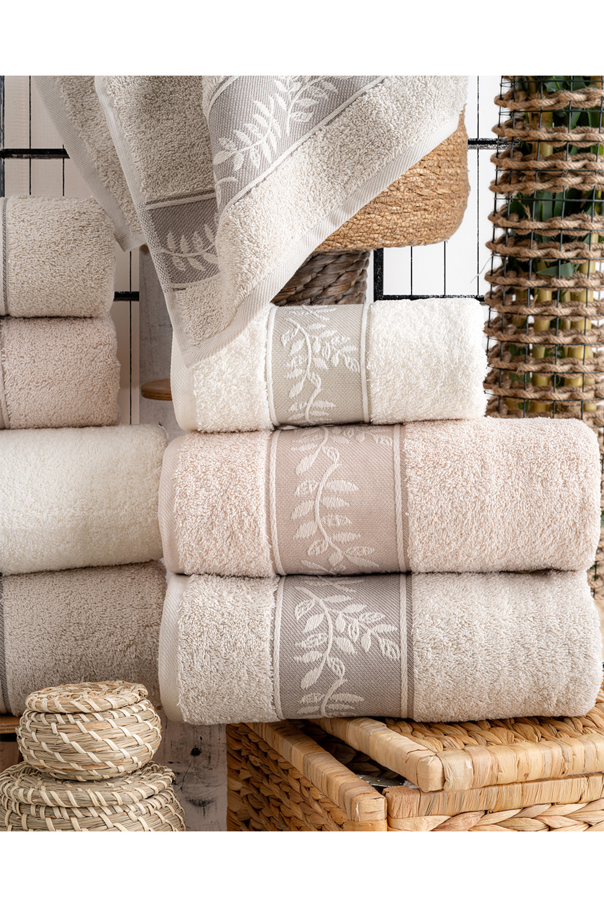 Hazangülü Buldan Üretimi Çeyizlik Lüks Jakarlı Luna 4'lü El/yüz Havlusu I 50x90 - Görsel 3