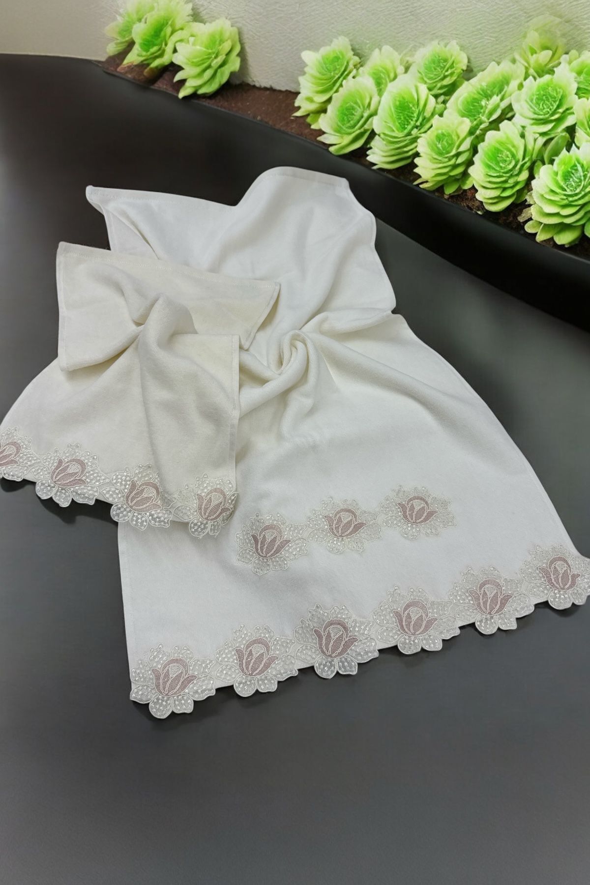 HAVLULAND AHFA ANALI KIZLI HAVLU SETİ 30*50CM VE 50*90 CM