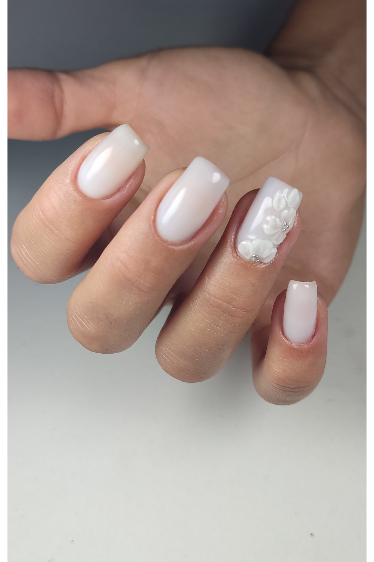QBEE PROFESSIONAL 30ml Protez Tırnak Jeli Builder Gel Rakı Beyaz TPO&HEMA FREE - Görsel 3