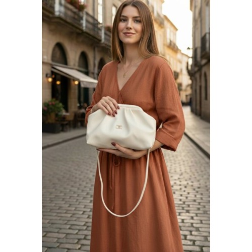 Classbag Yumuşak Deri Krem-Çapraz Omuz Askılı Kadın Clutch Çanta