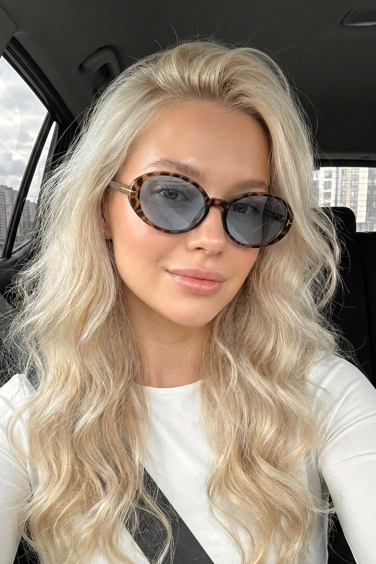 REN EYEWEAR Ovelle Kadın Leopar çerçeve Mavi cam Oval Güneş Gözlüğü – Aksesuar Detaylı Uv400