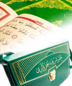 Ayfa Basın Yayın 30 Cüz Kuran - Sade Arapça - Orta Boy - Iri Yazılı - Bilgisayar Hatlı - Ayfa Yayınları - Kuranı Keri