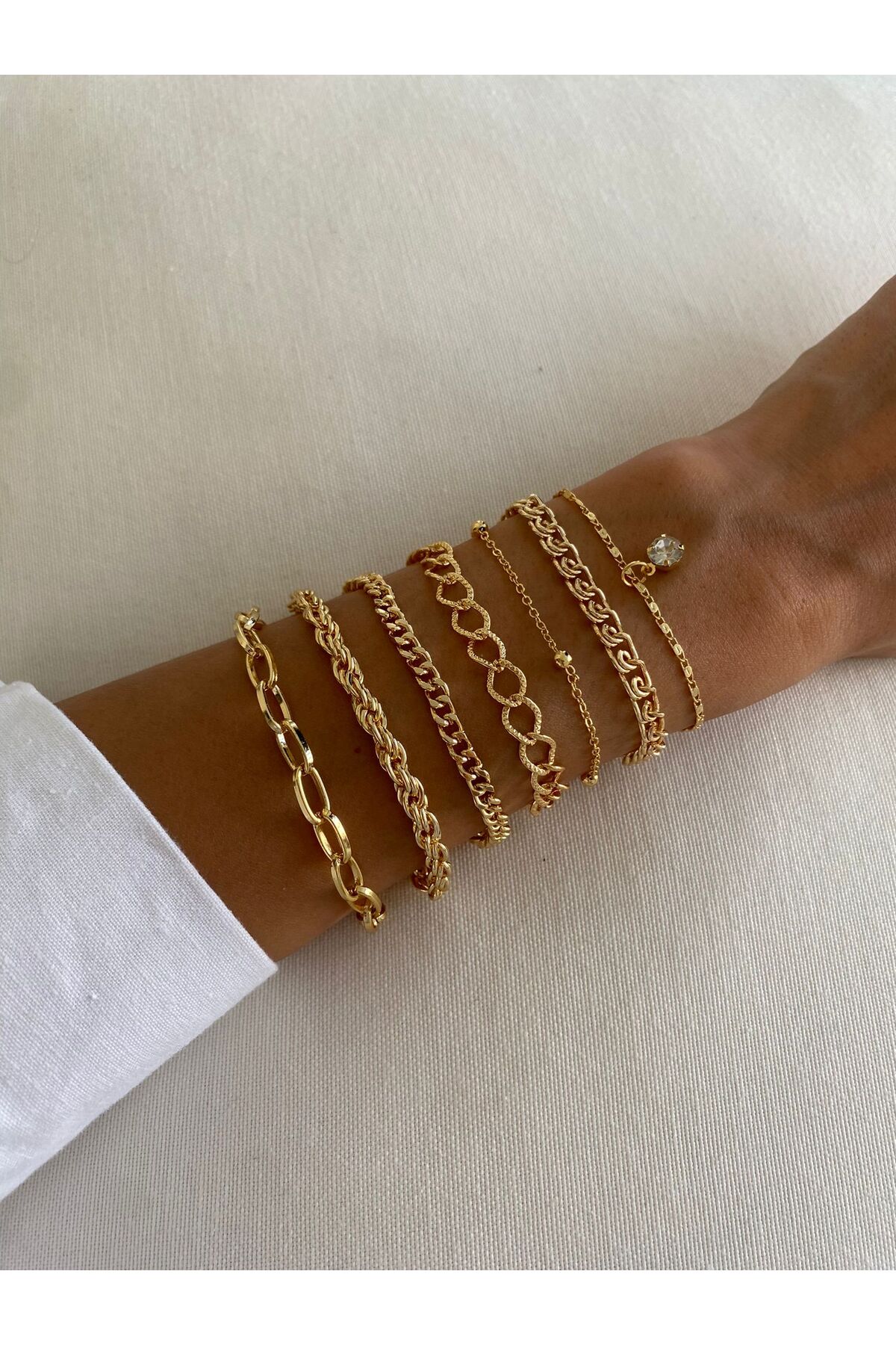 MagicStone Kristal Taş Detaylı Yedili Kombin Bileklik