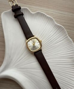 QUARTZ Vintage Kadın Kol Saati Retro Minimal Koyu Kahve Renk Kordon