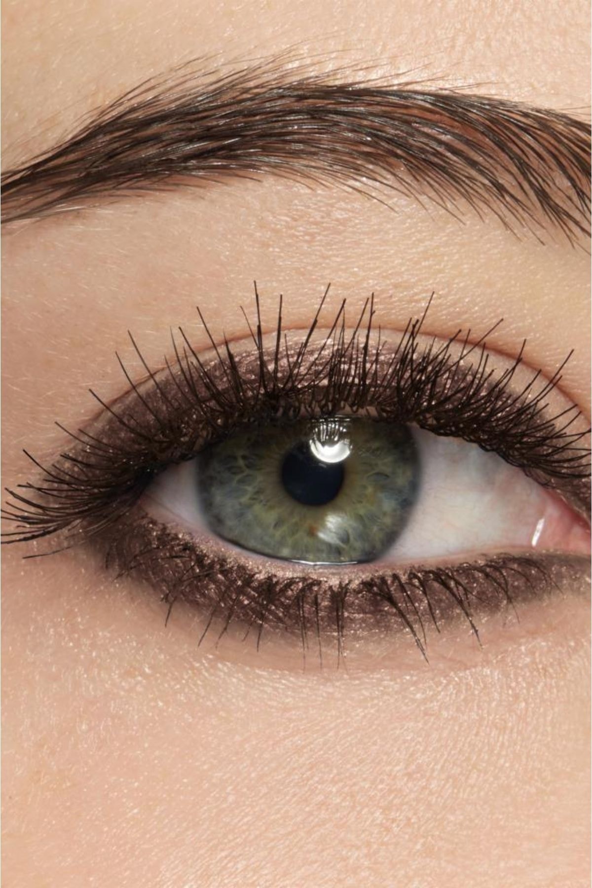 AVON Glimmersticks Asansörlü Açılıp Kapanabilen Göz Kalemi Cosmic Brown - Görsel 3
