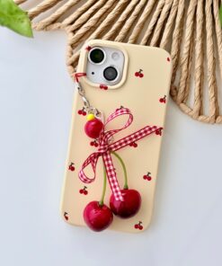 Go Aksesuar Iphone 15 - 14 VE 13 Uyumlu Charm Kiraz Tasarımlı Esnek Silikon Kılıf - Görsel 3