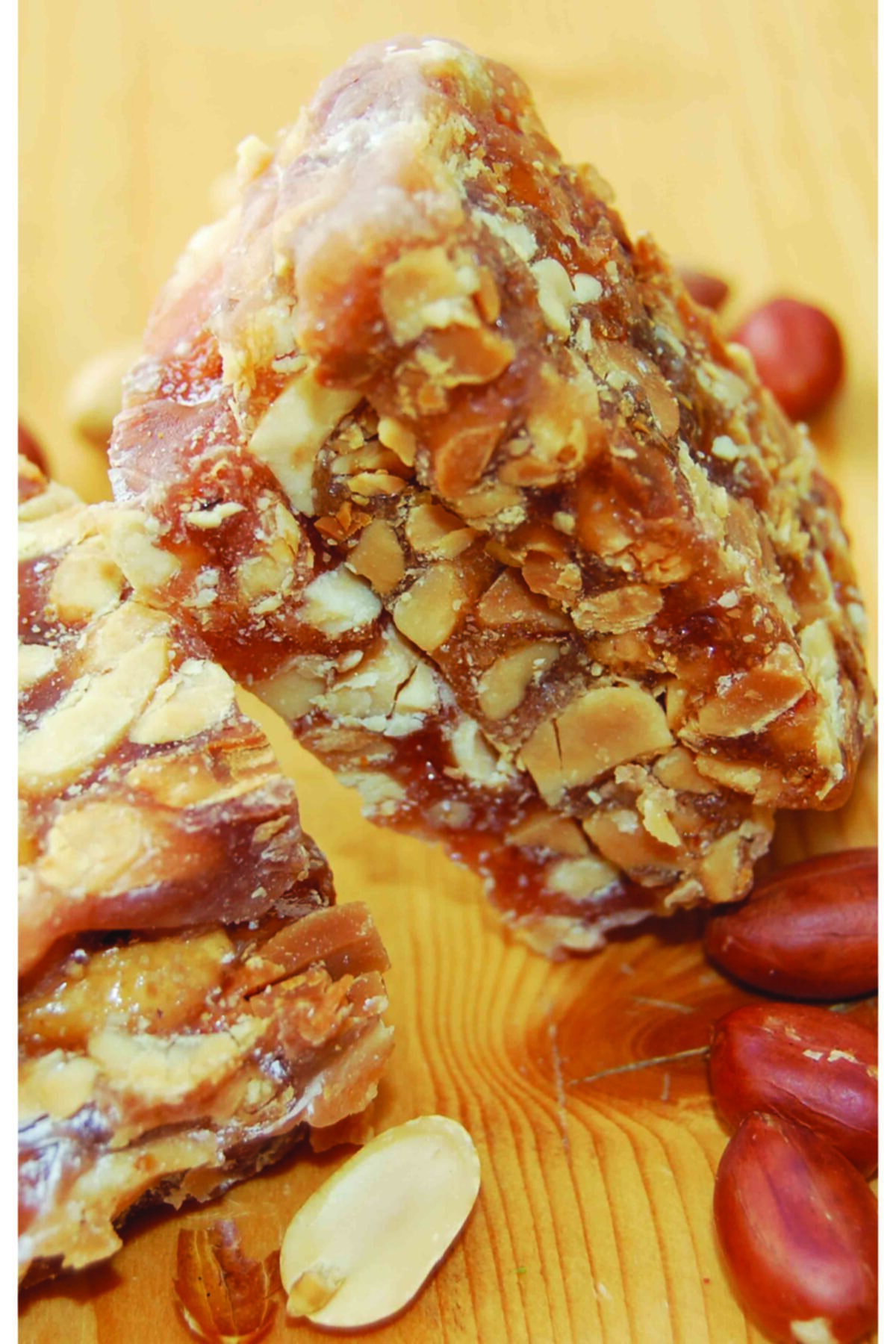 Necim Öksüz Lokum- Cezerye Yer Fıstıklı Krokan Lokum 500gr