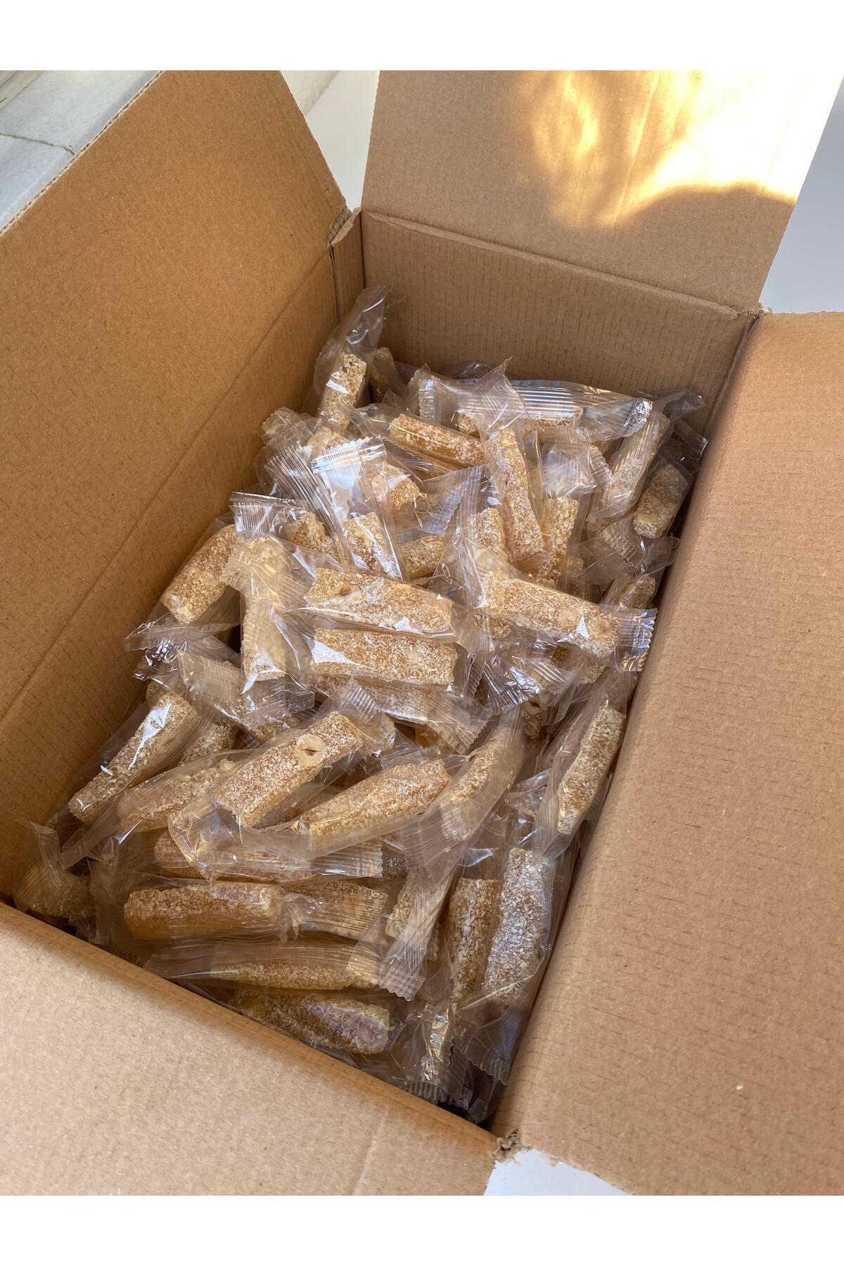 Usaş Hindistan Cevizi Kaplı Fındıklı Lokum 1 kg – Tek Tek Paketli, Kahve Yanı İkramlık - Görsel 3