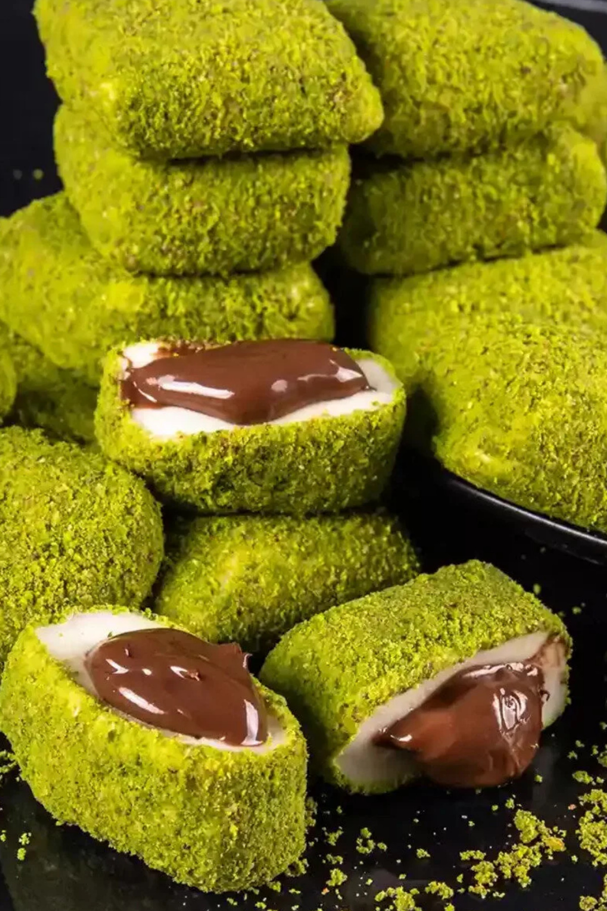 Pirsefa Antep Fıstıklı Çikolatalı Bohça Lokum 400 g Kutu