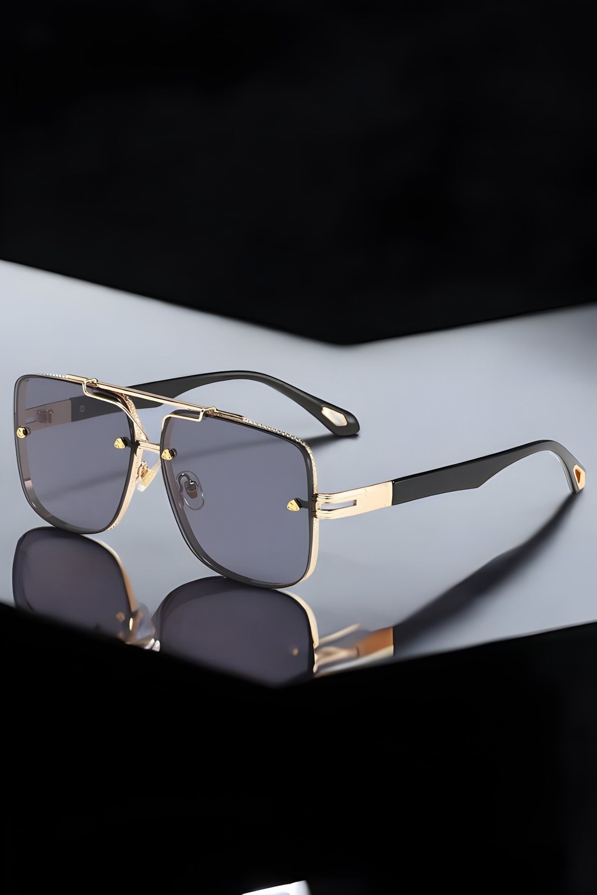 Eyesofia Aybach Lüx Unisex Altın Çerceve Siyah Güneş Gözlüğü