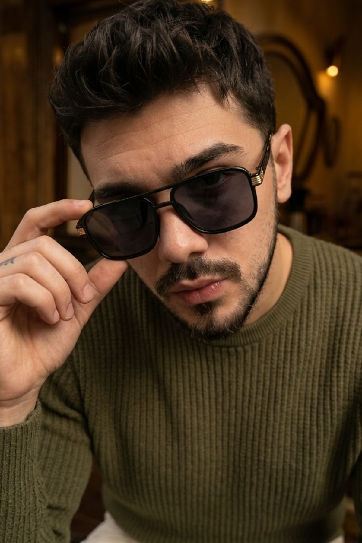 Chunky Frame Vera Unisex Kare Siyah Ultra Hafif Uv400 Filtreli Güneş Gözlüğü