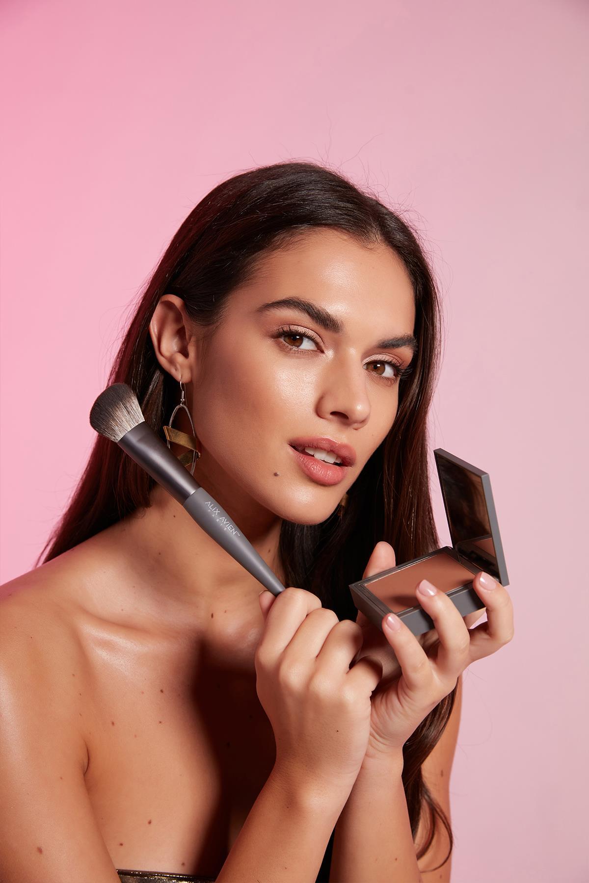 Alix Avien Kontür Fırçası - Contour Brush - Görsel 3