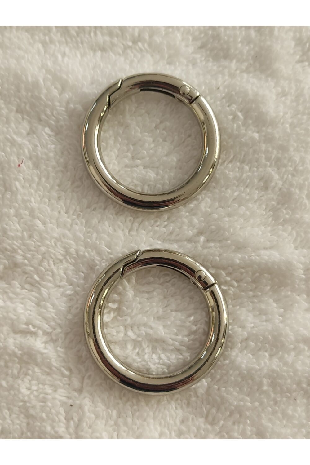 Engin TT Yaylı Metal Halka Çanta Aksesuarı (2 Adet -iç Çapı 2,5 Cm) - Görsel 3