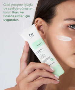 Alternative view of WIWIFY Yatıştırıcı Onarıcı Yüksek Korumalı Centella Soothing Sun Serum Spf 50+ Pa++++ 50ml Güneş Kremi