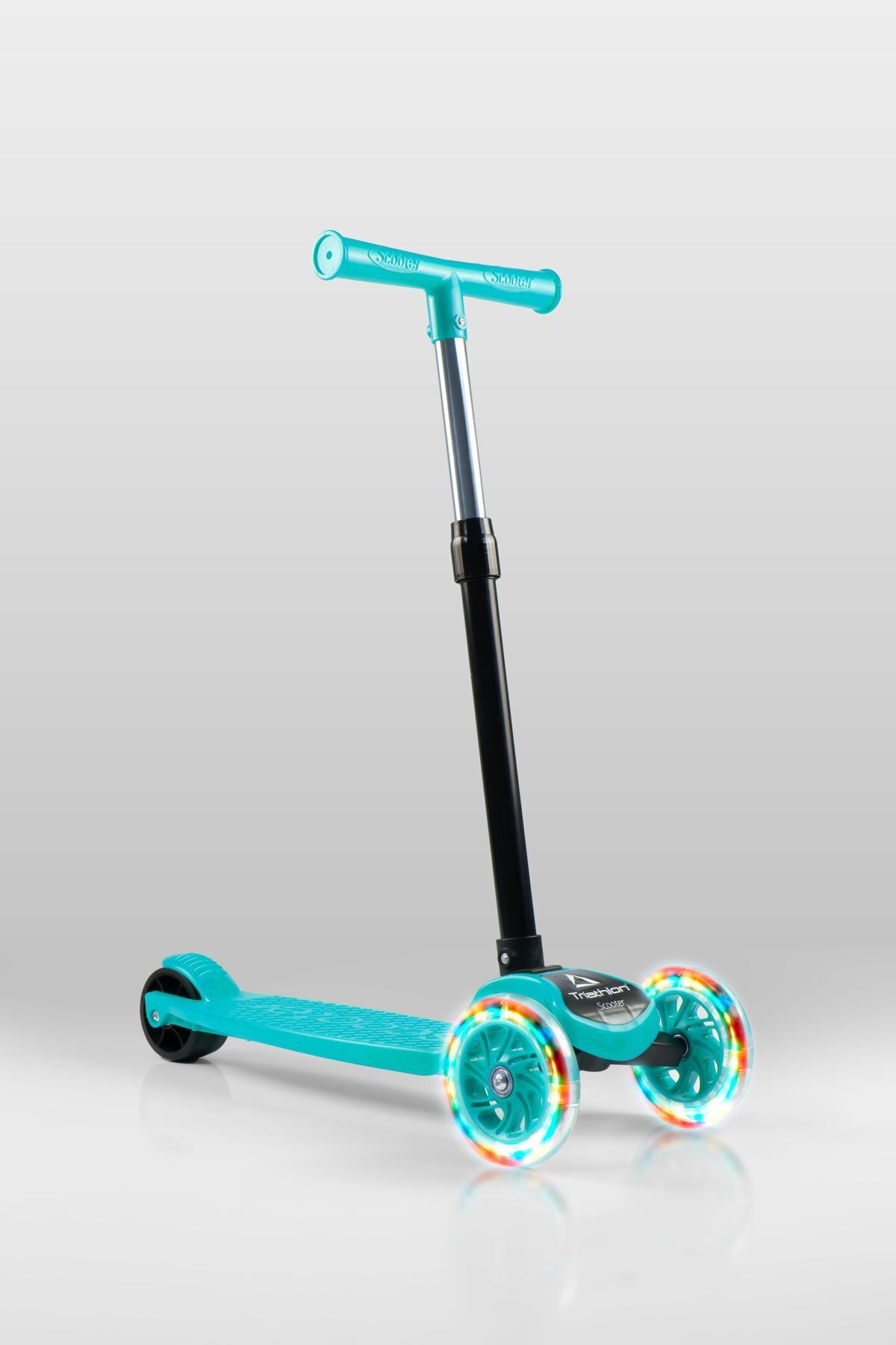 Triathlon T212-M Katlanabilir LED Işıklı Scooter | Ayarlanabilir Yükseklik | Arka Fren | 3 Tekerlek | 3+ Yaş