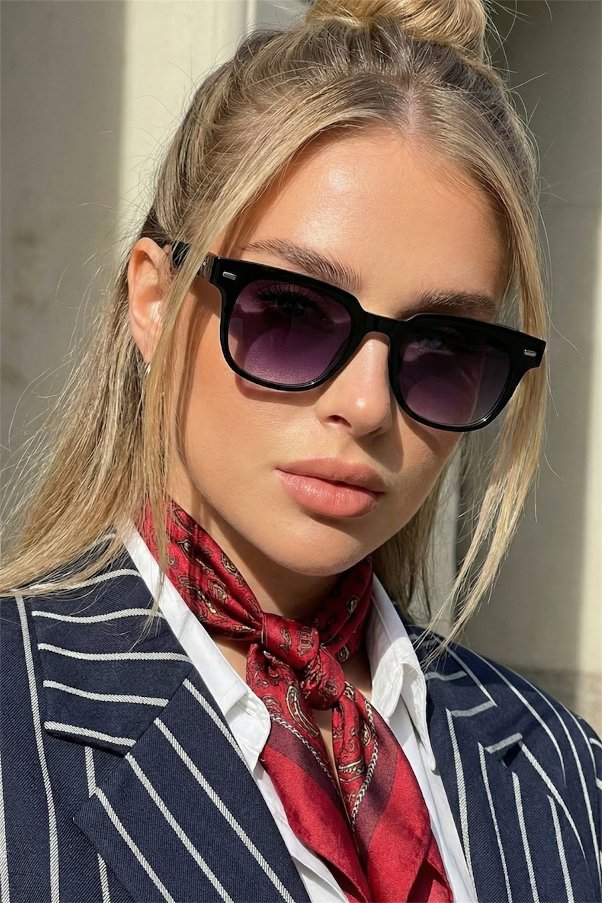 Eyesofia Rowena Unisex Siyah Güneş Gözlüğü