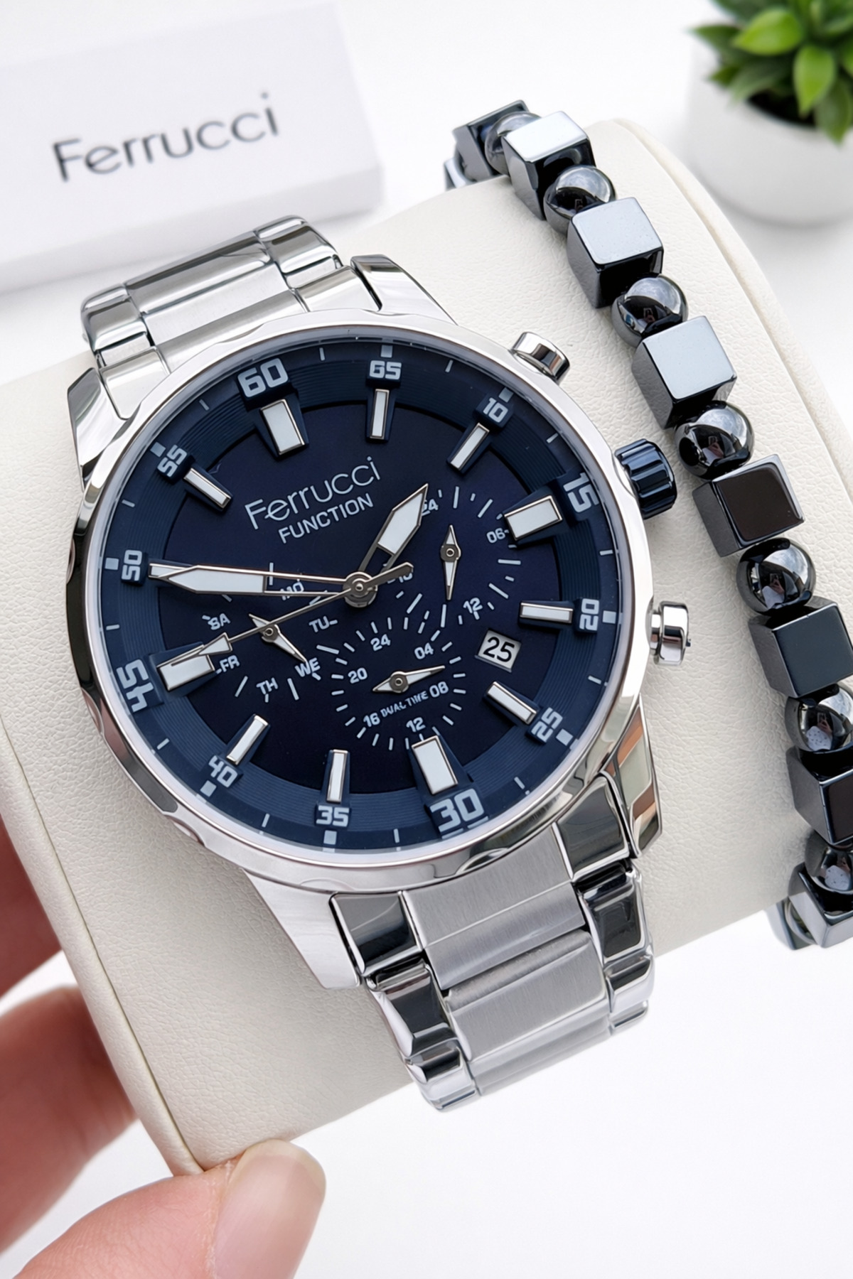 Ferrucci İç Fonksiyonları Aktif 30 Mt Suya Dayanıklı Çelik Kordonlu Erkek Kol Saati EFR.13299.M1
