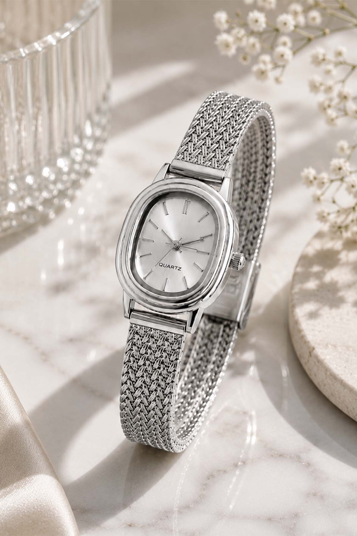 The Watch Danielle Gold Kadın Kol Saati & Su Yolu Bileklik Hediyeli – Vintage Luxury Minimal Oval Kadran Kadın Saati, Zarif Hasır Kordon Şık Kadın Saat - Görsel 3