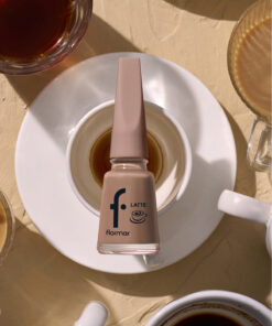 Flormar Latte Yüksek Pigmentli & Parlak Bitişli Kahve Tonlu Oje - Görsel 3