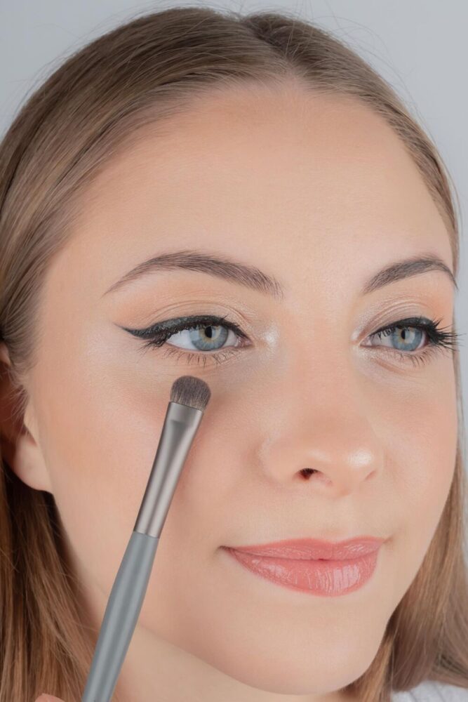 Alix Avien Gölgelendirme Far Fırçası - Eyeshadow Brush - Görsel 2