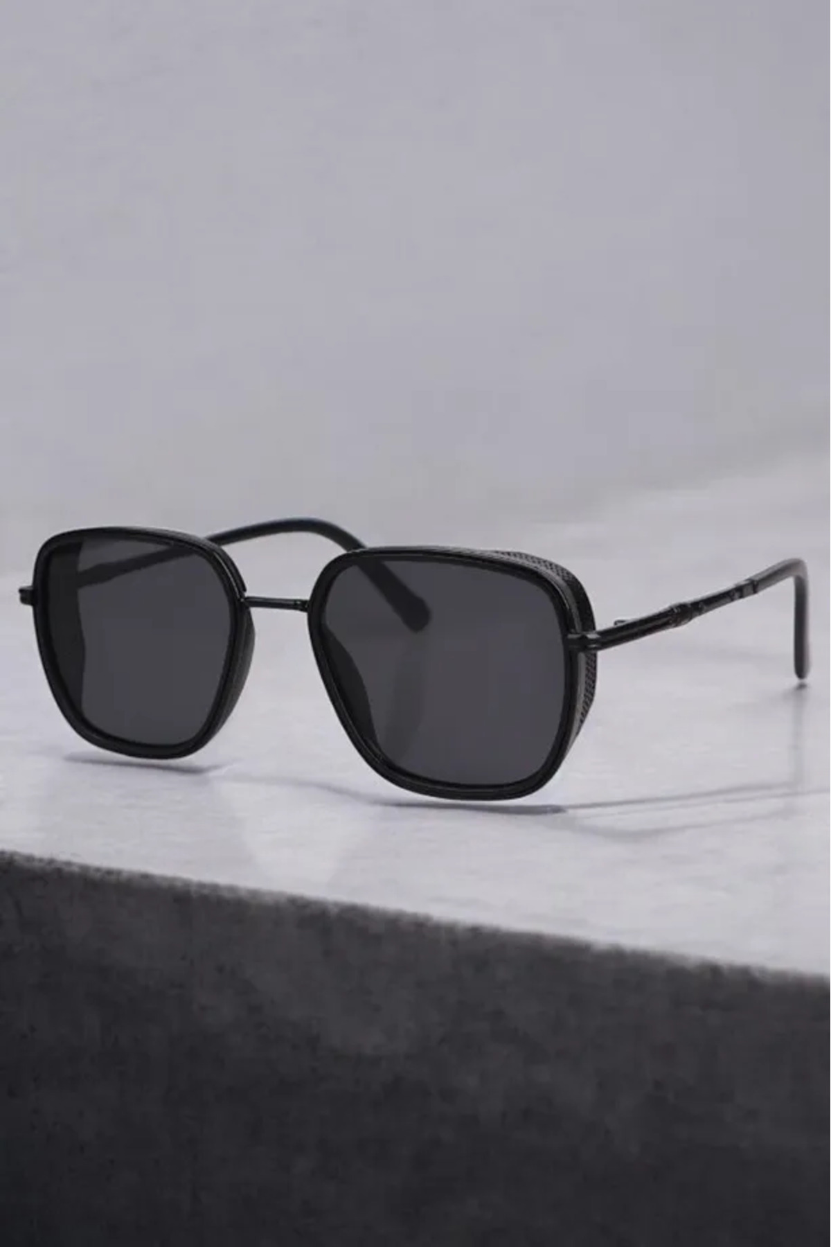 Chunky Frame Gaza Dikdörtgen Siyah Unisex Kare Güneş Gözlüğü