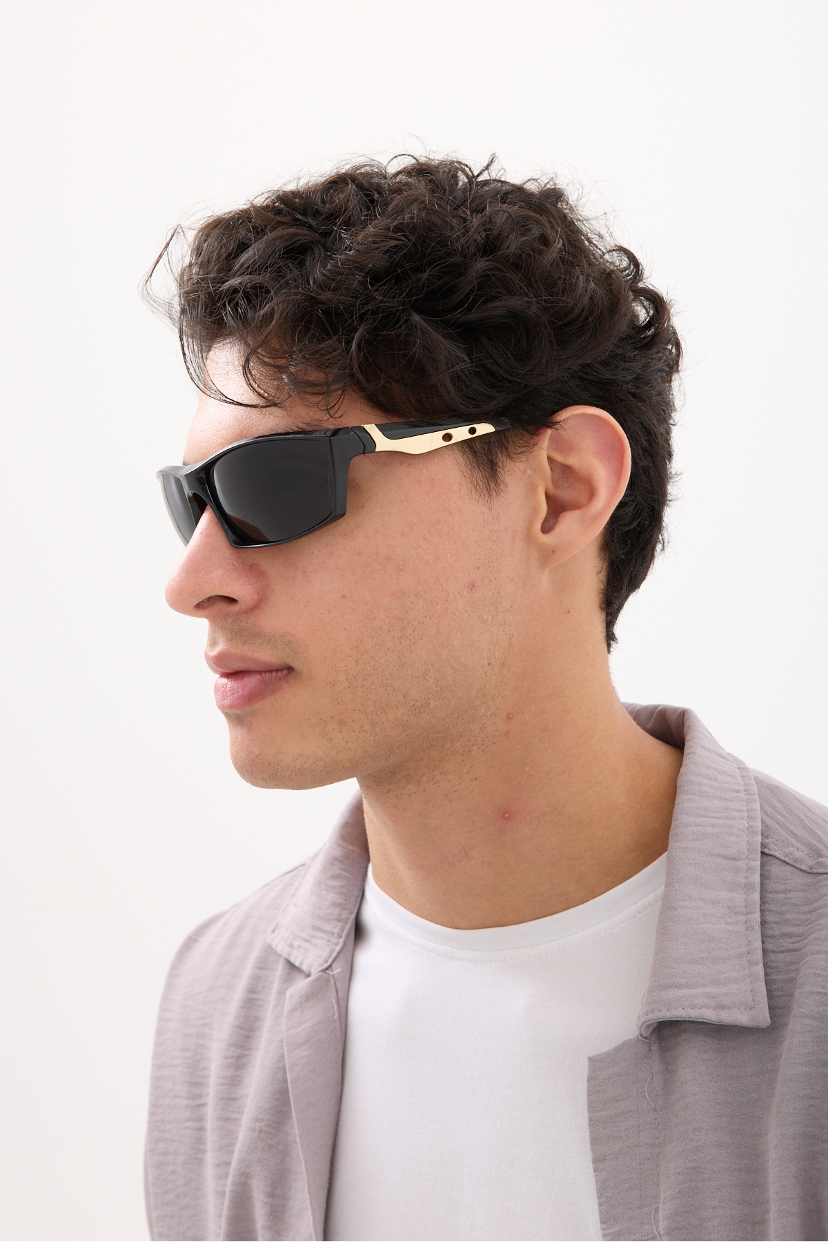 Chunky Frame Saop Yüksek Kalite Titanyum Siyah Gold Detaylı Ultra Hafif Uv400 Filtreli Güneş Gözlüğü