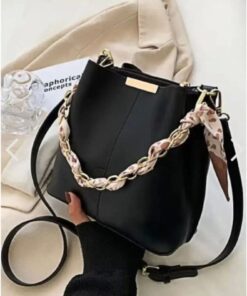 bag&more Kadın Siyah Fularlı Zincir Aksesuarlı Yumuşak Deri 3 Bölmeli El Kol Ve Omuz Çantası