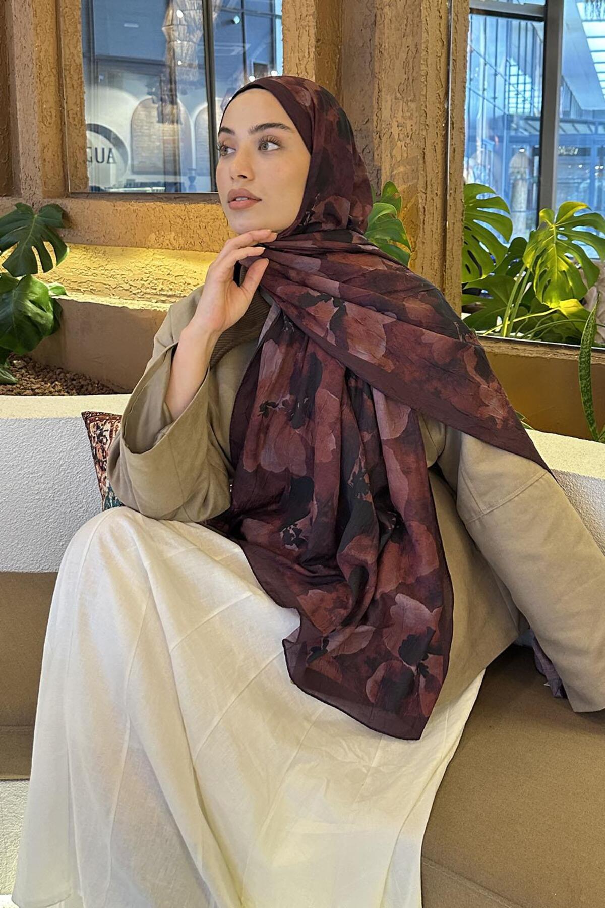 Lamelif Batik Çiçek Desen Bambu Şal Koyu Bordo - Görsel 3