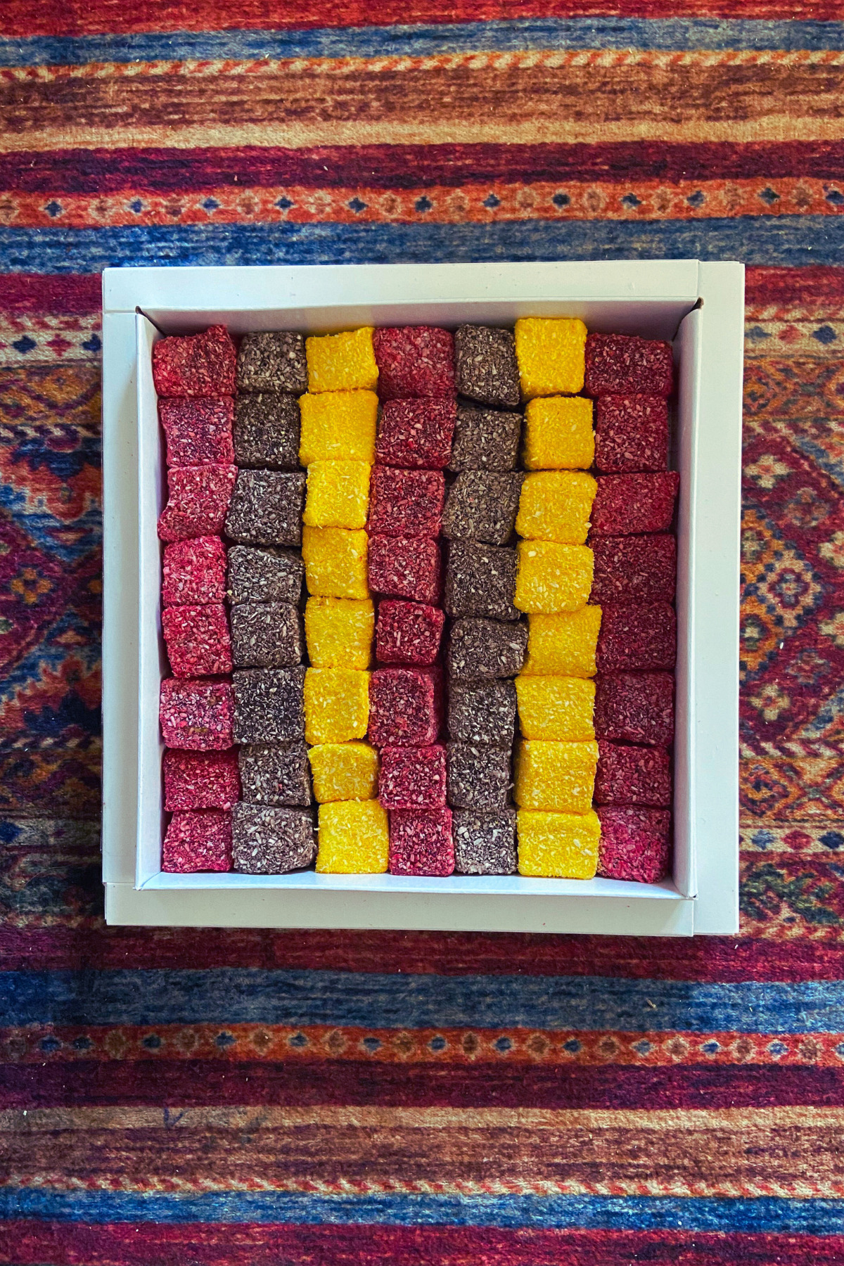 Bİrsalkım Pestİl & Köme Gökkuşağı Karışık Lokum Paketi 500 Gram (Limon,Kahve ve Zelişli )