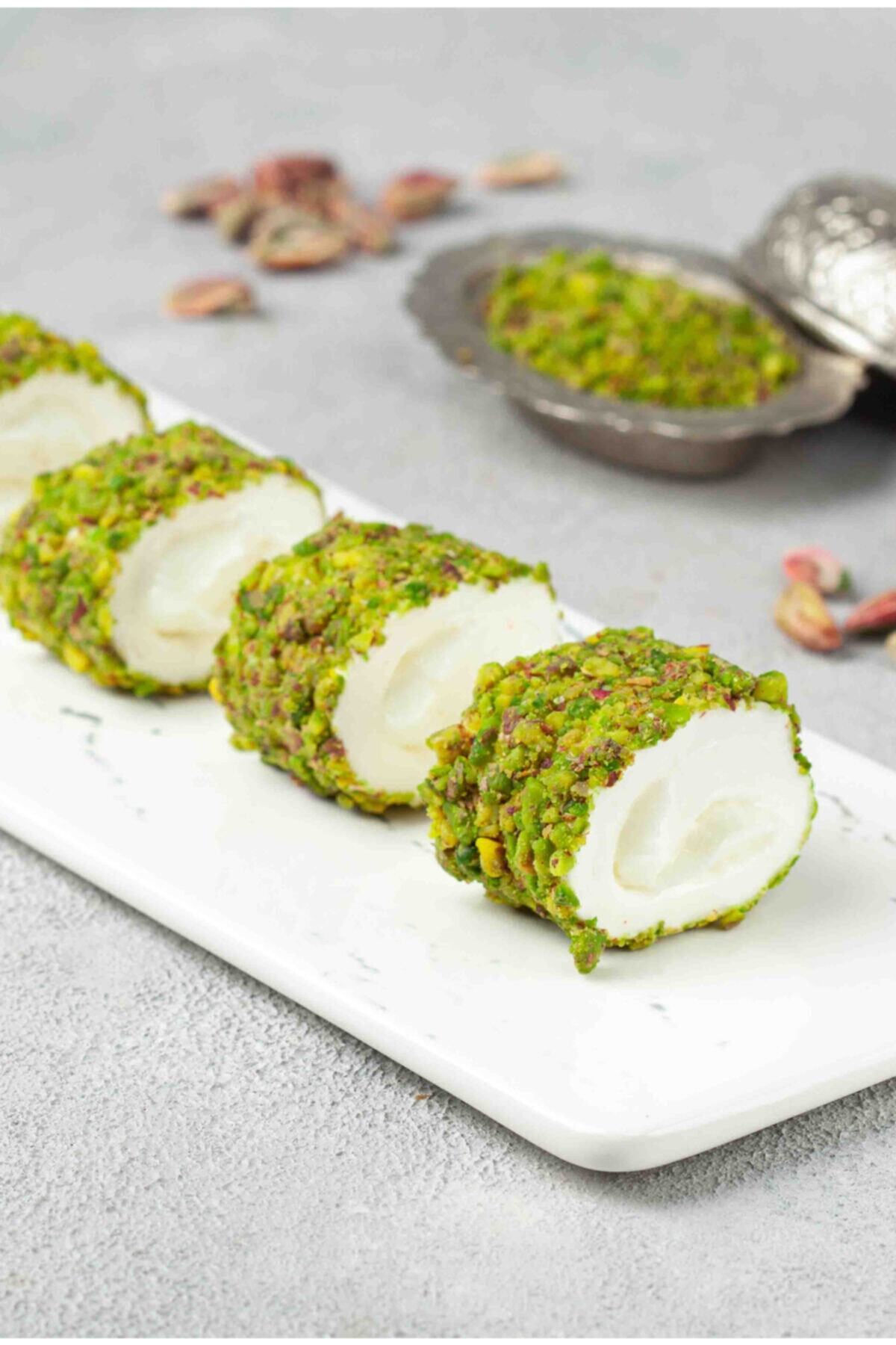 Hüsrevzade Antep Fıstığı Kaplamalı Kaymaklı Lokum 450 Gr.