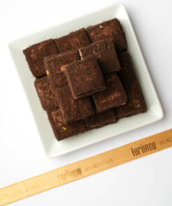 Alternative view of Turuncu Kuruyemiş Browni Parçacıklı Çikolatalı Katmer Lokum 500 gr