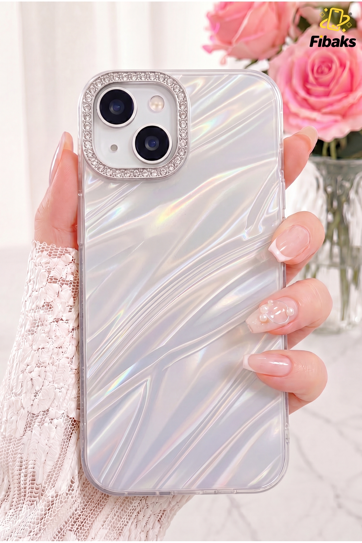 Fibaks iPhone 13 / 14 / 15 Kılıf Taşlı Parlak Dalga Desenli Kamera Çerçeveli Darbe Emici Korumalı Silikon Gümüş