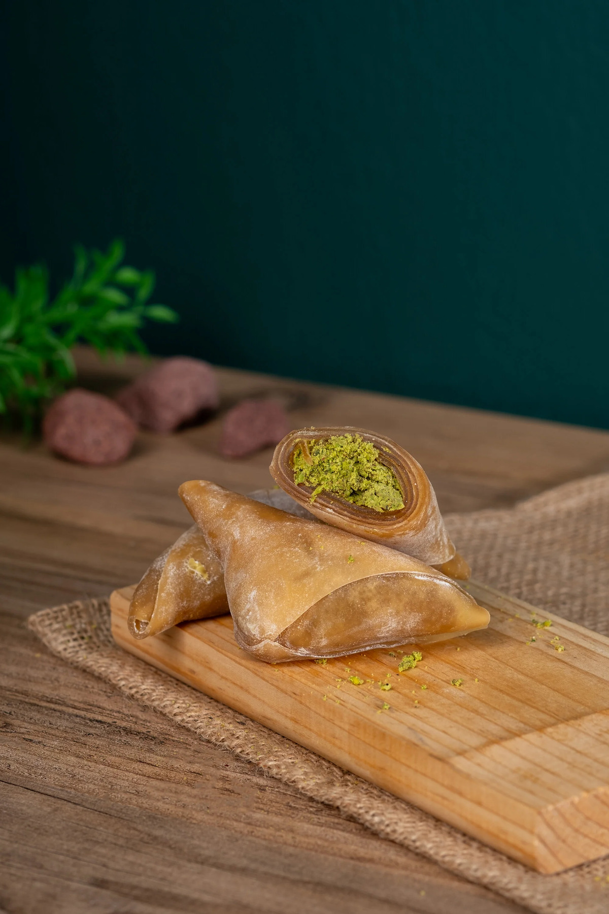 gaziantepli bereket ana baklava & yöresel ANTEP FISTIKLI MUSKA (1 KG)