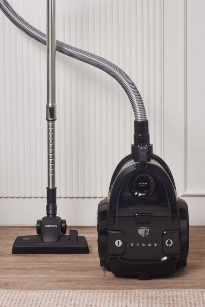 Karaca Vantuz Action Force X10 2 Lt Toz Torbasız Hazneli Elektrikli Süpürge Black 899 W