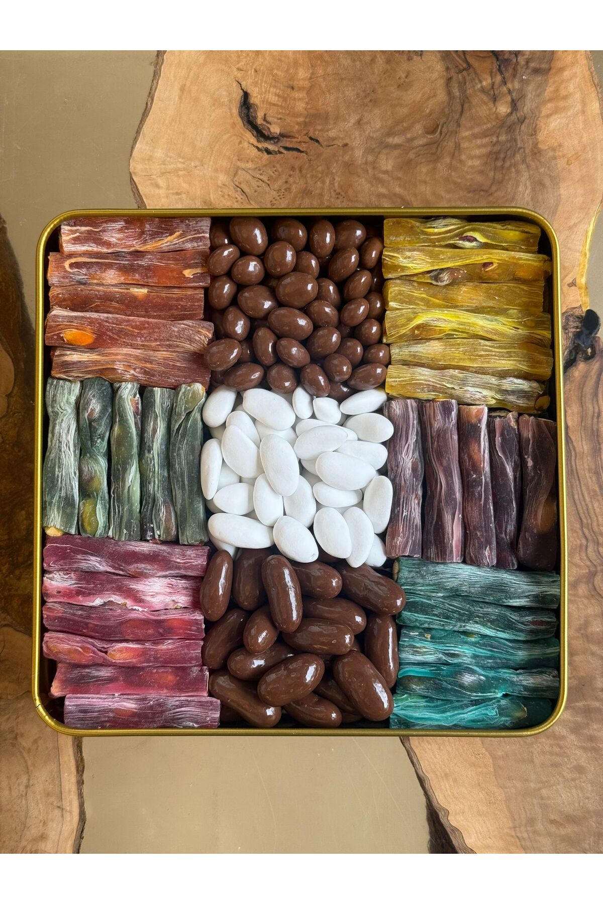 LokArt Badem & Parmak Lokum | Metal Lüks Hediyelik Kutu | 1 kg - Görsel 3