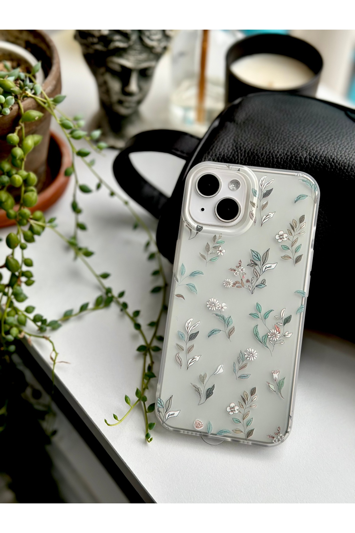 Go Aksesuar Iphone 13 - 14 ve 15 Uyumlu Darbe Önleyici Mat Şeffaf Baskılı Silikon Kılıf - Görsel 3