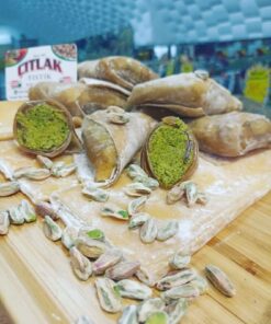 Alternative view of GURMECİOĞLU ANTEP Bol Fıstıklı Atom Muska 500 gram