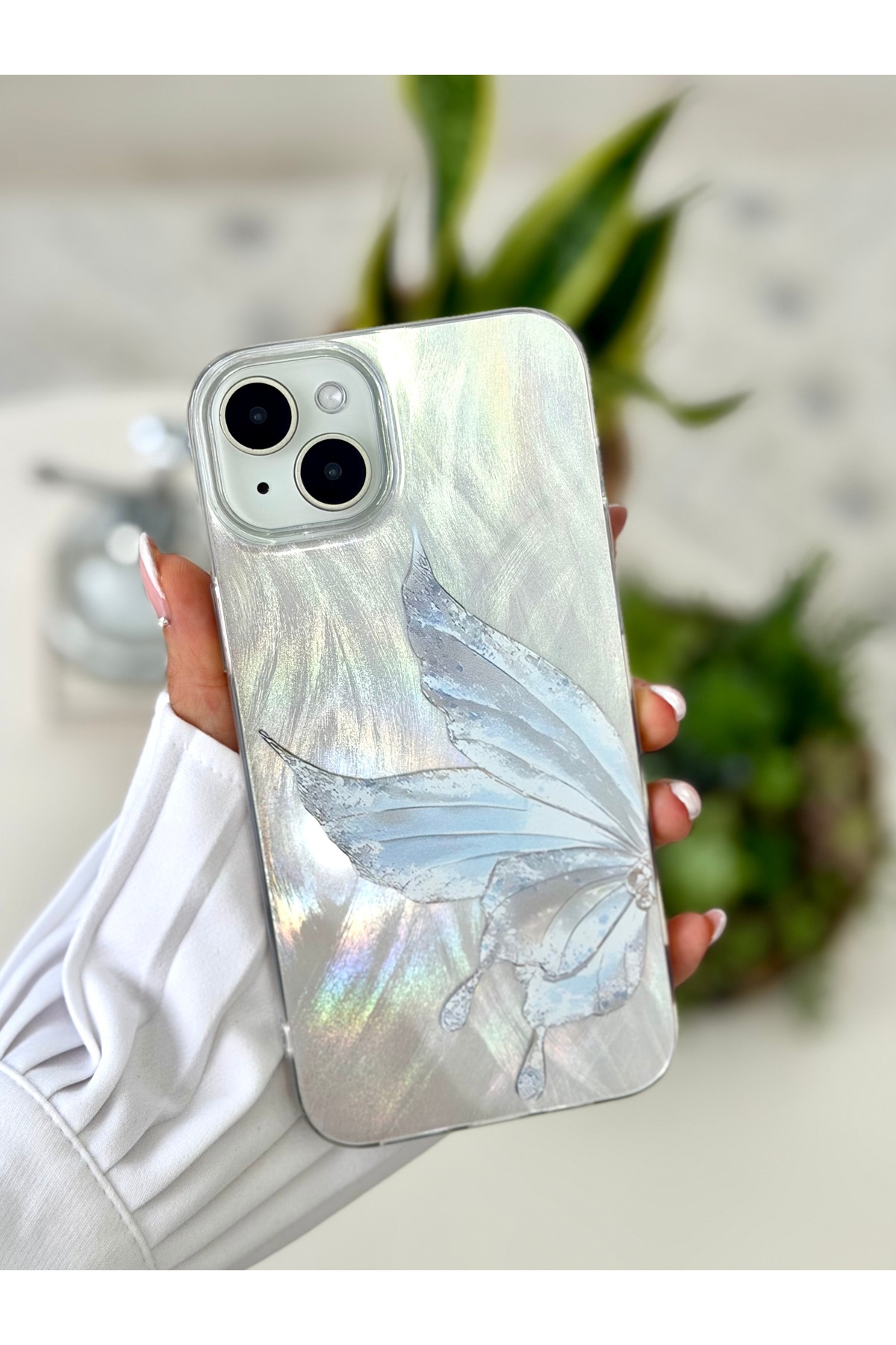 Go Aksesuar Iphone 15 - 14 - 13 Uyumlu Shine Platin Kelebek Renk Geçişli Parlak Tasarımlı Silikon Kılıf - Görsel 3