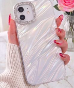 Fibaks iPhone 11 Kılıf Taşlı Parlak Dalga Desenli Kamera Çerçeveli Darbe Emici Korumalı Silikon Gümüş