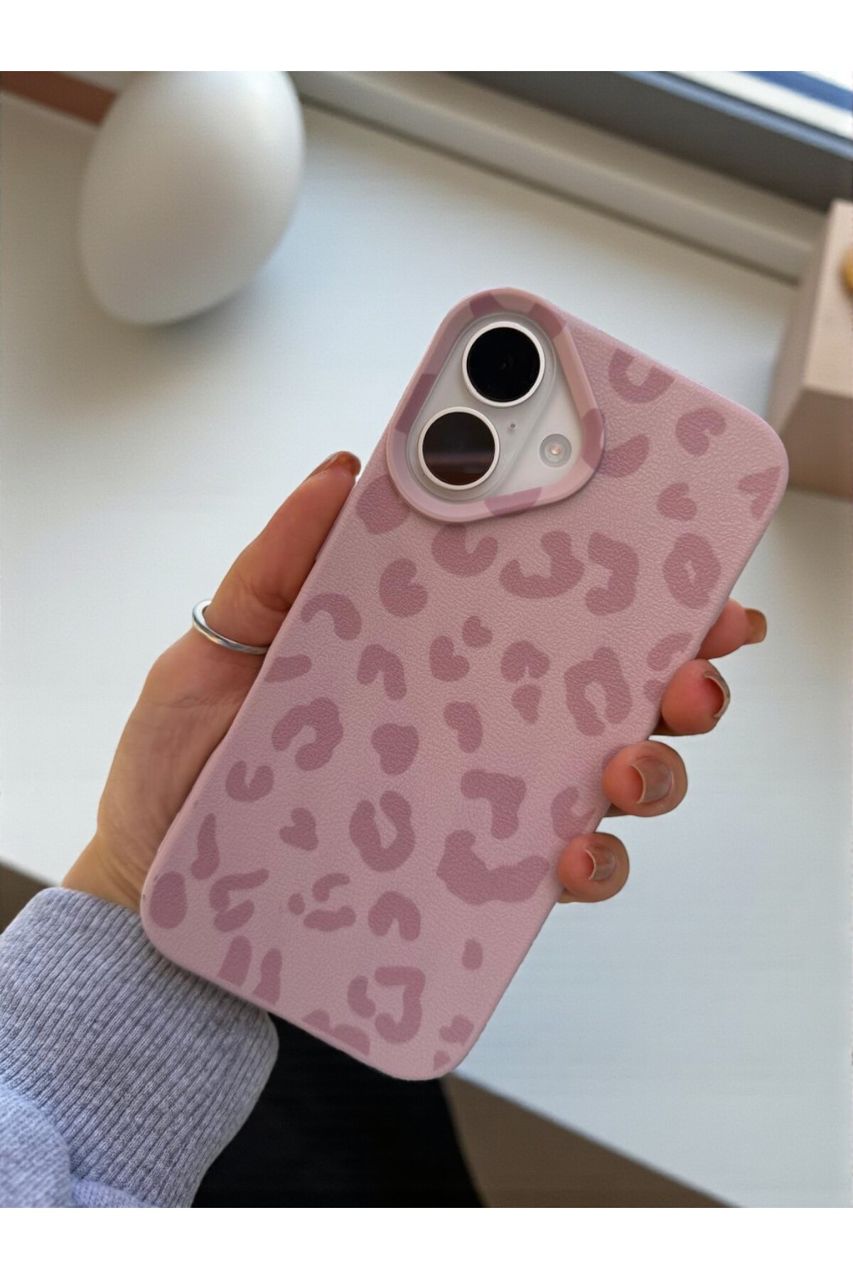 KVK PRİVACY iPhone 17 Uyumlu Pembe Leopar Desenli İnce Yumuşak Silikon Kılıf - Görsel 3