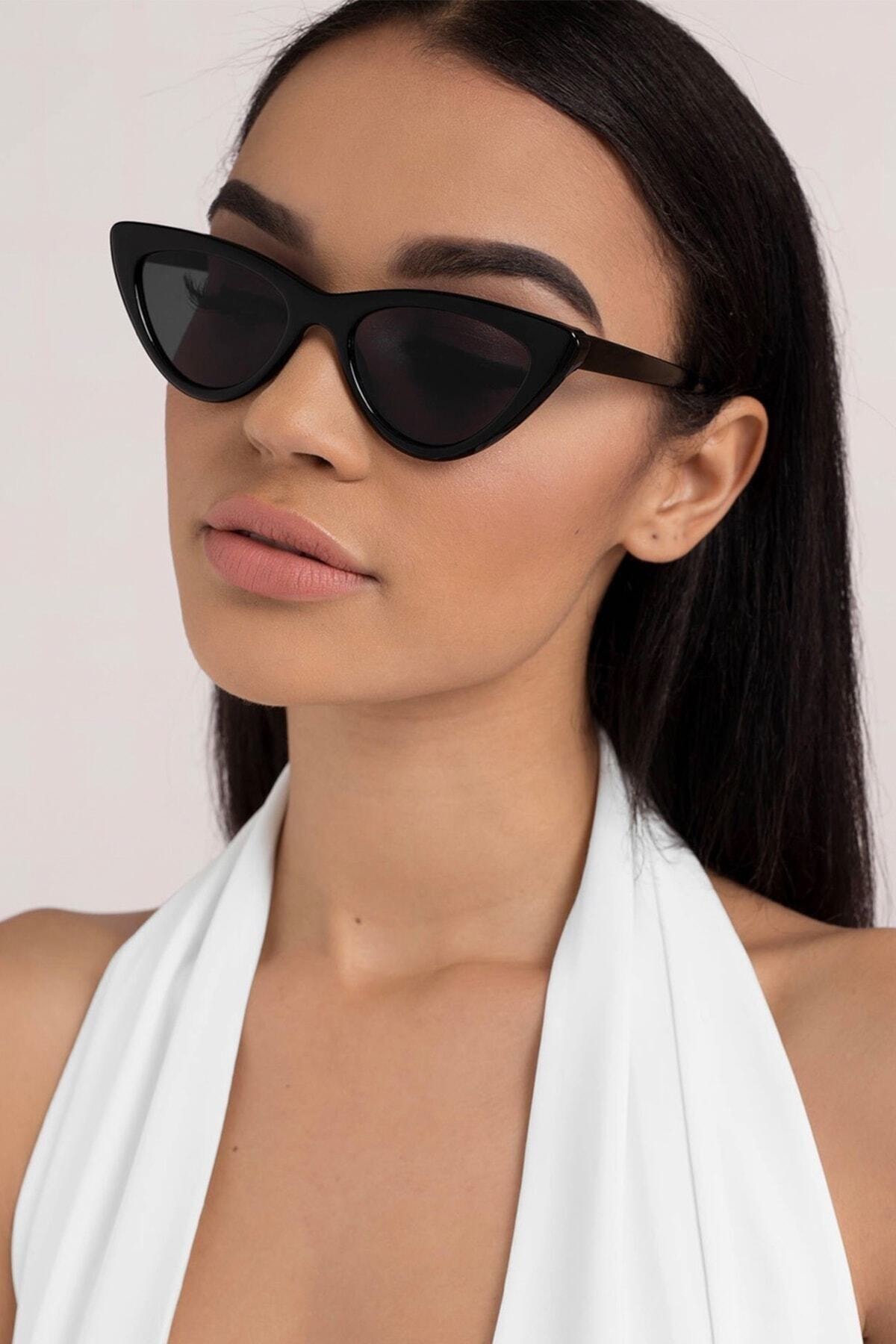 Nilu Moda Kadın Siyah Cat Eye Güneş Gözlüğü