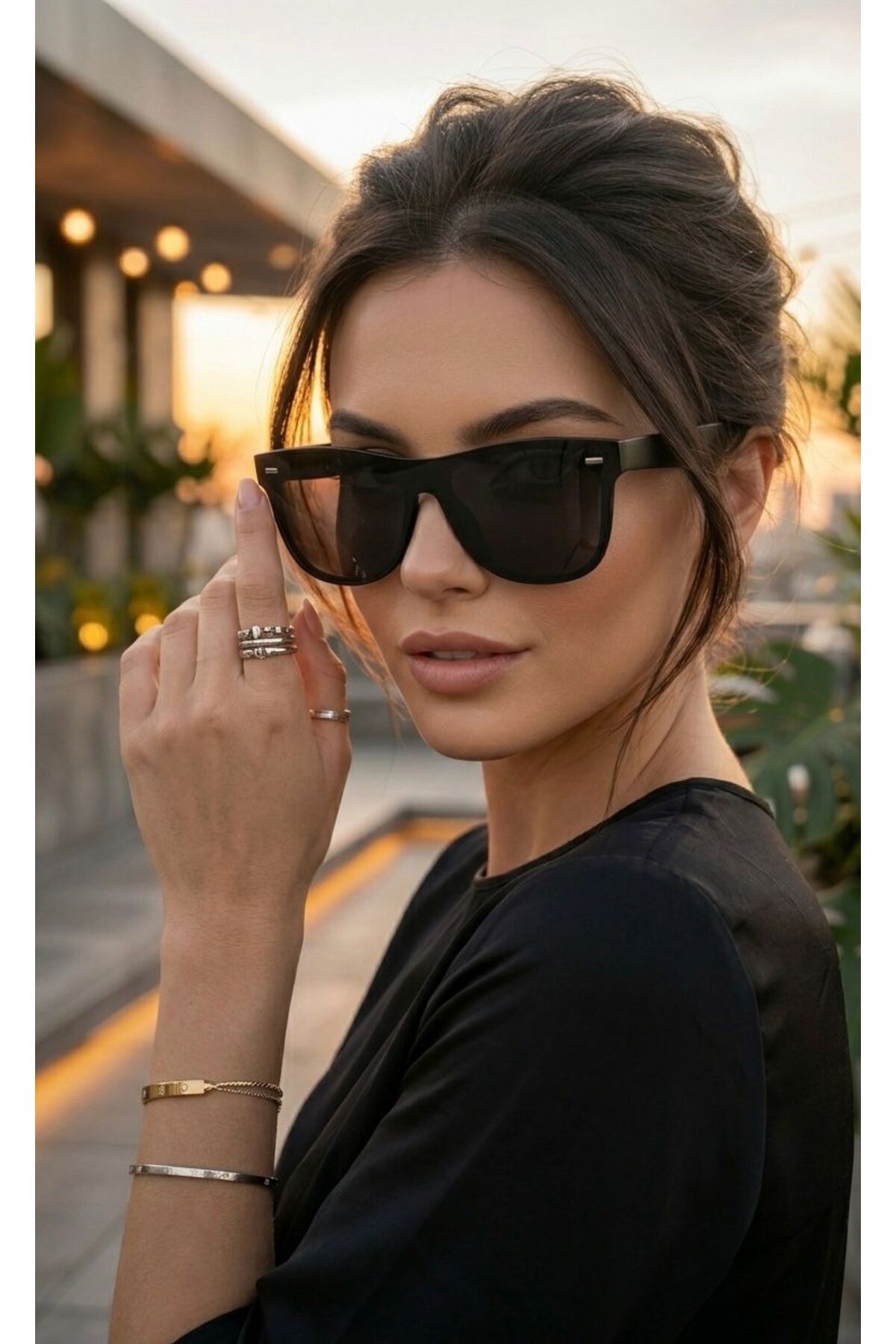 Nilu Moda LÜX SERİ SİYAH OVERSİZE YEKPARE CAM GÜNEŞ GÖZLÜĞÜ