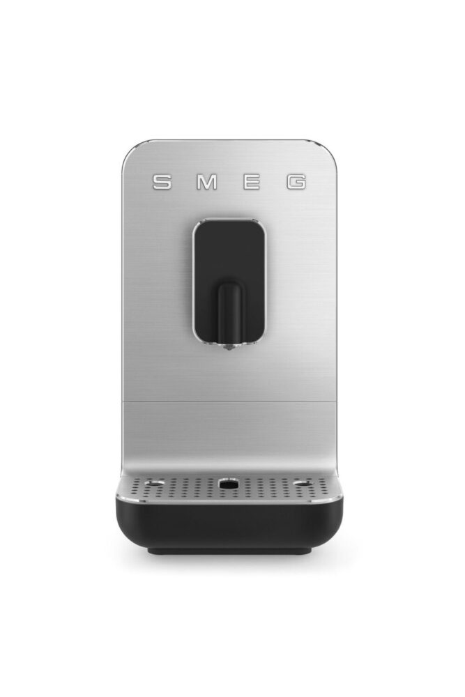 Smeg EPRESSO ÖĞÜTÜCÜ KAHVE MAKİNESİ BCC11WHMEU