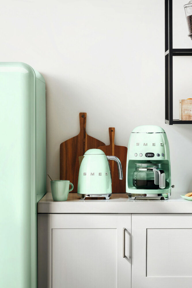 Smeg 50's Style Retro Pastel Yeşil Filtre Kahve Makinesi - Görsel 2