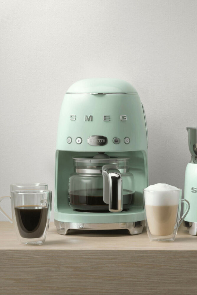 Smeg 50's Style Retro Pastel Yeşil Filtre Kahve Makinesi